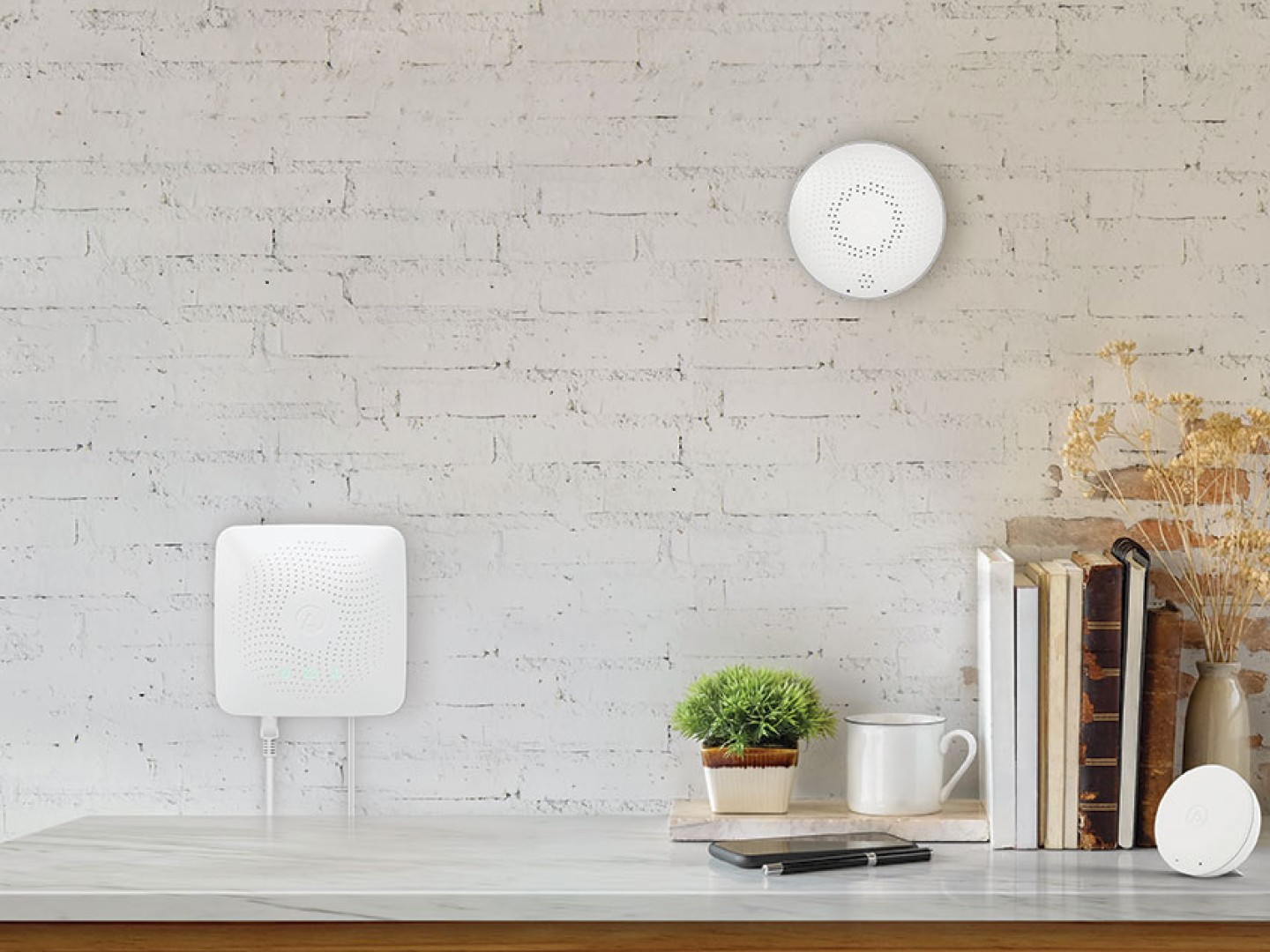 Interior with various products developed by Airthings.